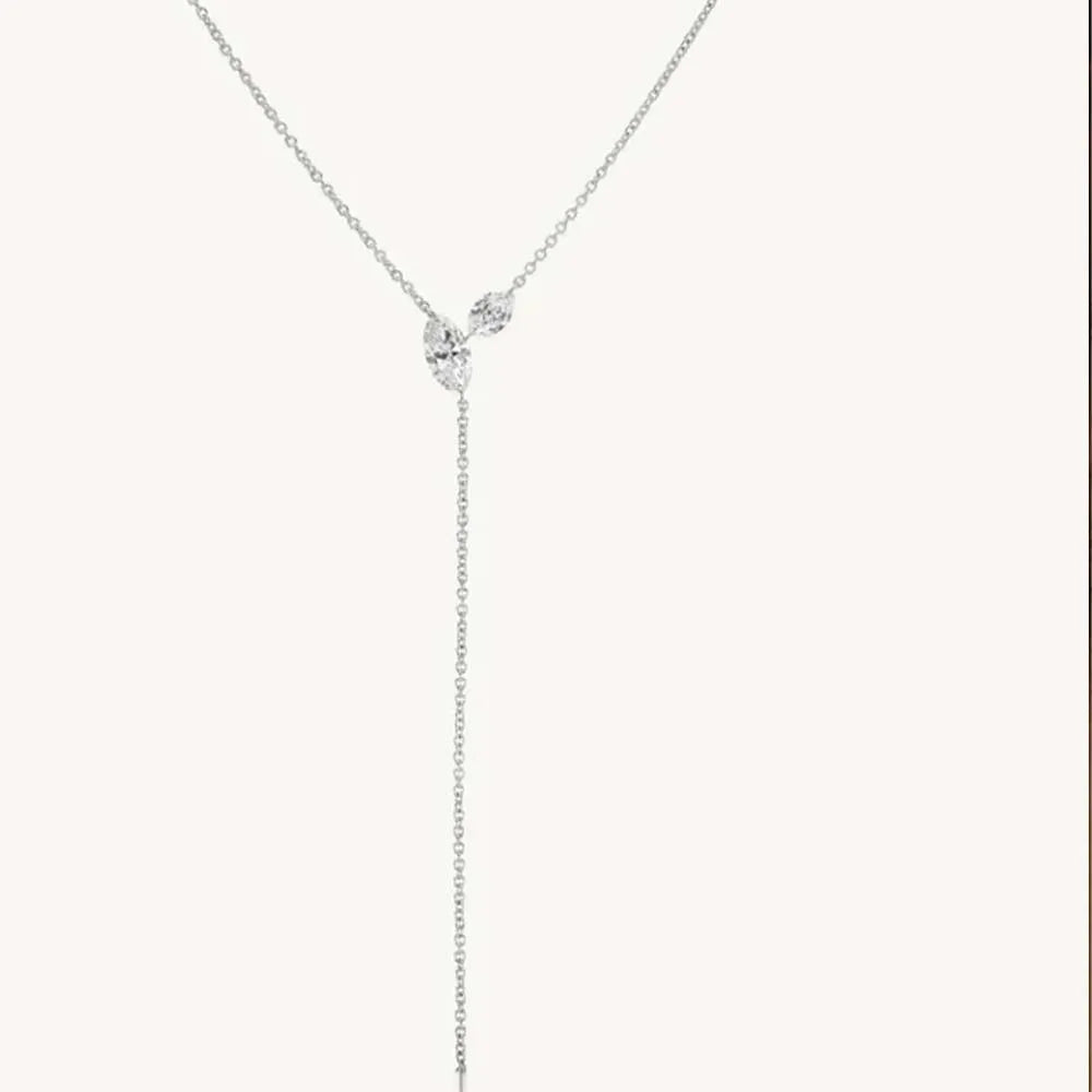 Luxury Rhinestone Choker Necklace – Geometric Design