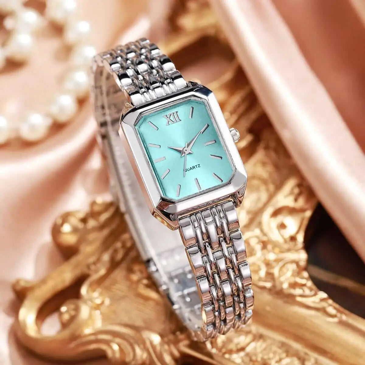 Luxury Women’s Rectangle Quartz Watch – Elegant Analog Design