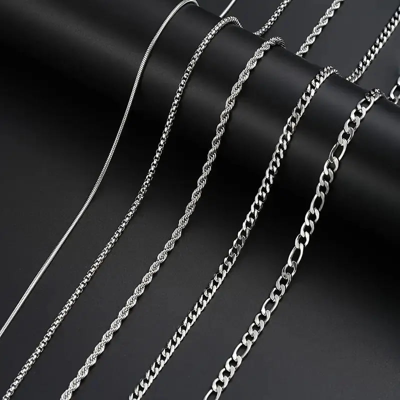 Luxury Chain Necklace Set – 5 Piece Collection