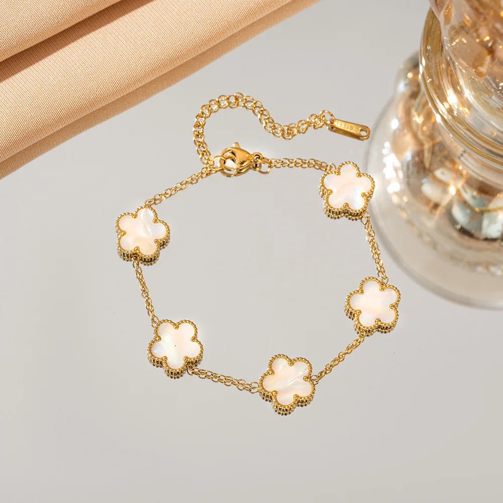 Luxury 18k Gold Plated Five-Leaf Flower Bracelet – Adjustable Elegance