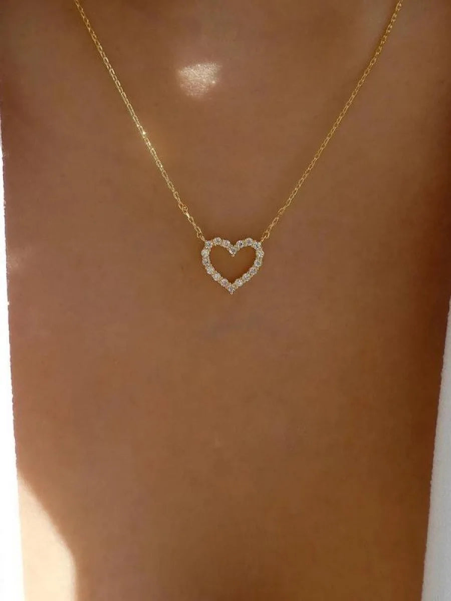 Luxury Heart-Shaped Rhinestone Pendant Necklace