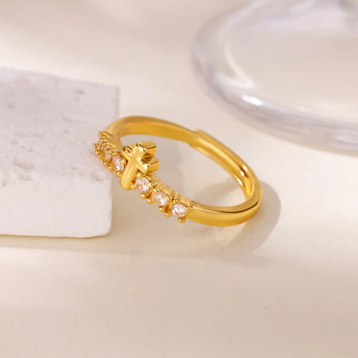 Luxury 18K Gold Plated Cross & Heart Ring – Elegant Women’s Jewelry