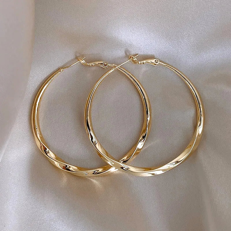 Luxury Gold Mobius Hoop Earrings – 50mm Minimalist Design for Women