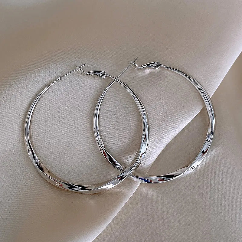 Luxury Gold Mobius Hoop Earrings – 50mm Minimalist Design for Women