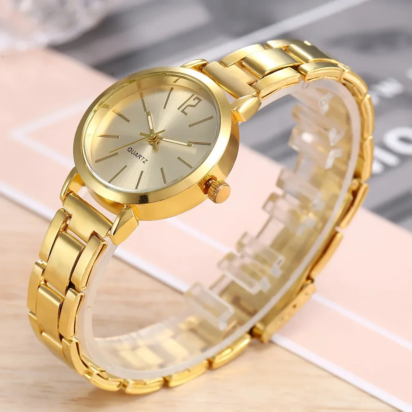 Luxury Women’s Quartz Watch & Bracelet Set – Minimalist Dial