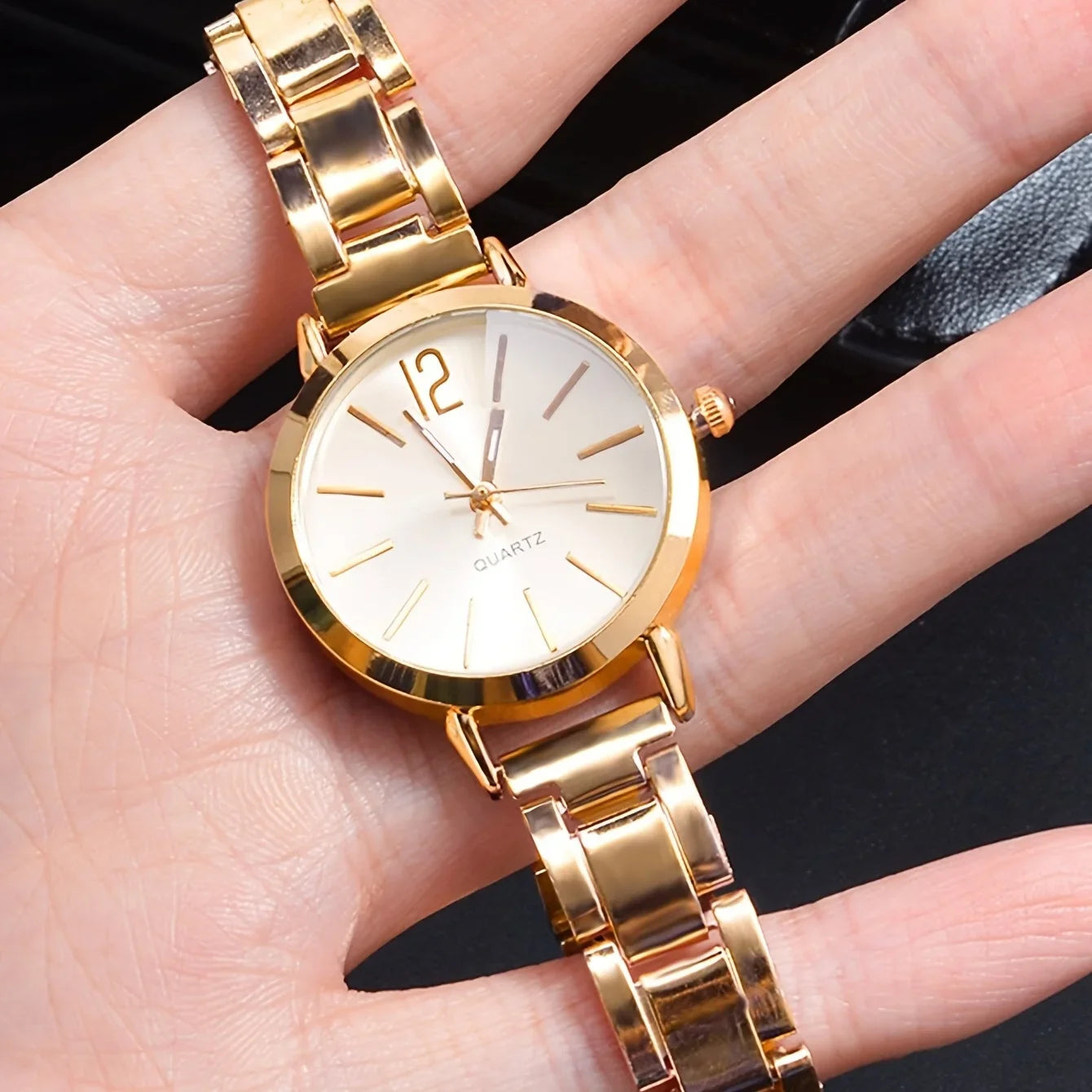 Luxury Women’s Quartz Watch & Bracelet Set – Minimalist Dial