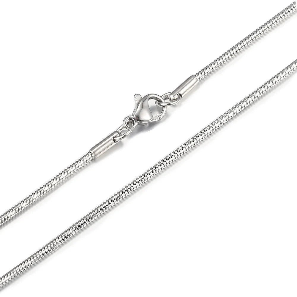 Luxury Chain Necklace Set – 5 Piece Collection