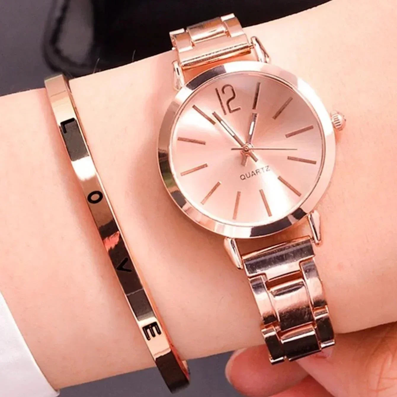 Luxury Women’s Quartz Watch & Bracelet Set – Minimalist Dial